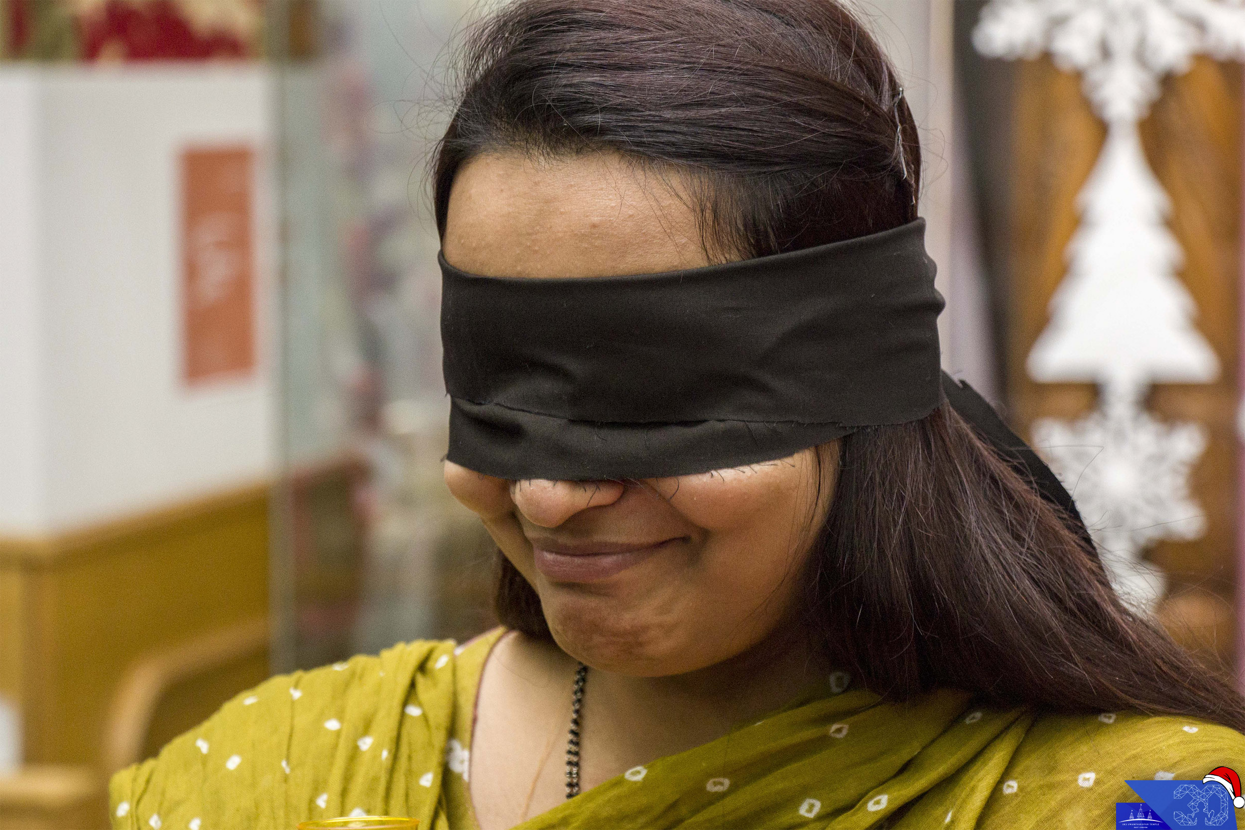 ©1987-2017 SKS Swaminarayan Temple East London